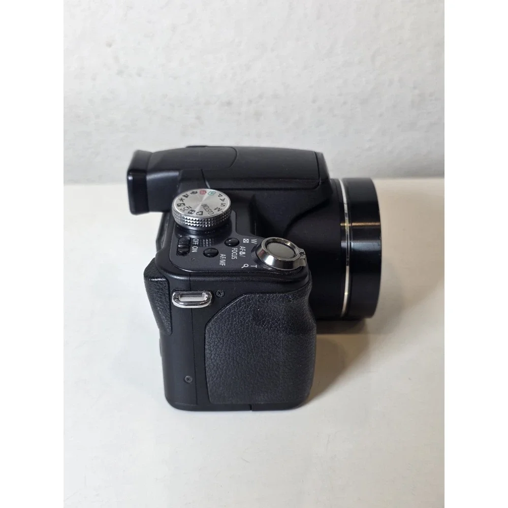 Panasonic LUMIX Digital Camera Model DMC-FZ18 TESTED No Battery